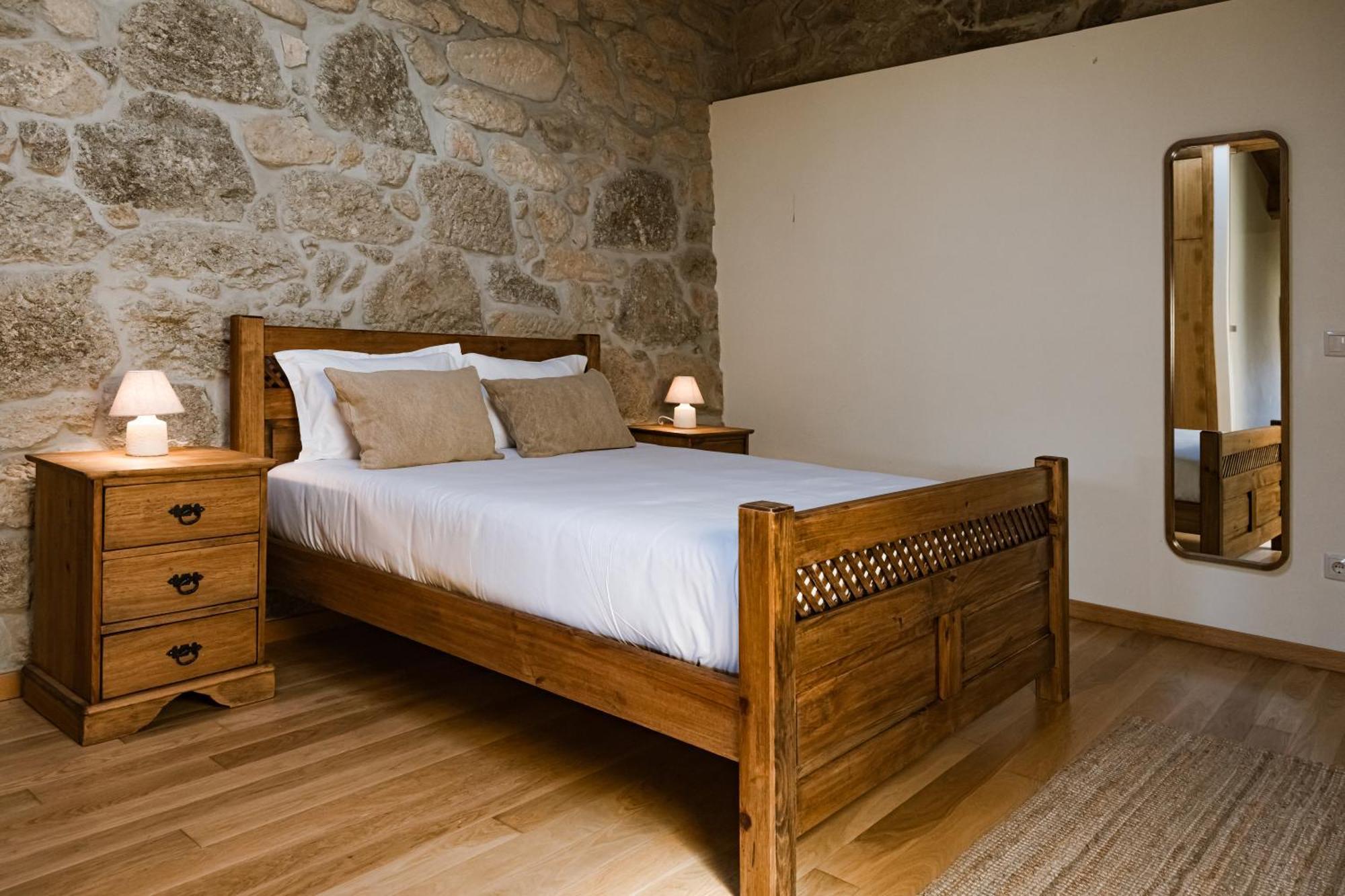 Quinta Da Portela - Casa Visconde Arneiros - By Met *