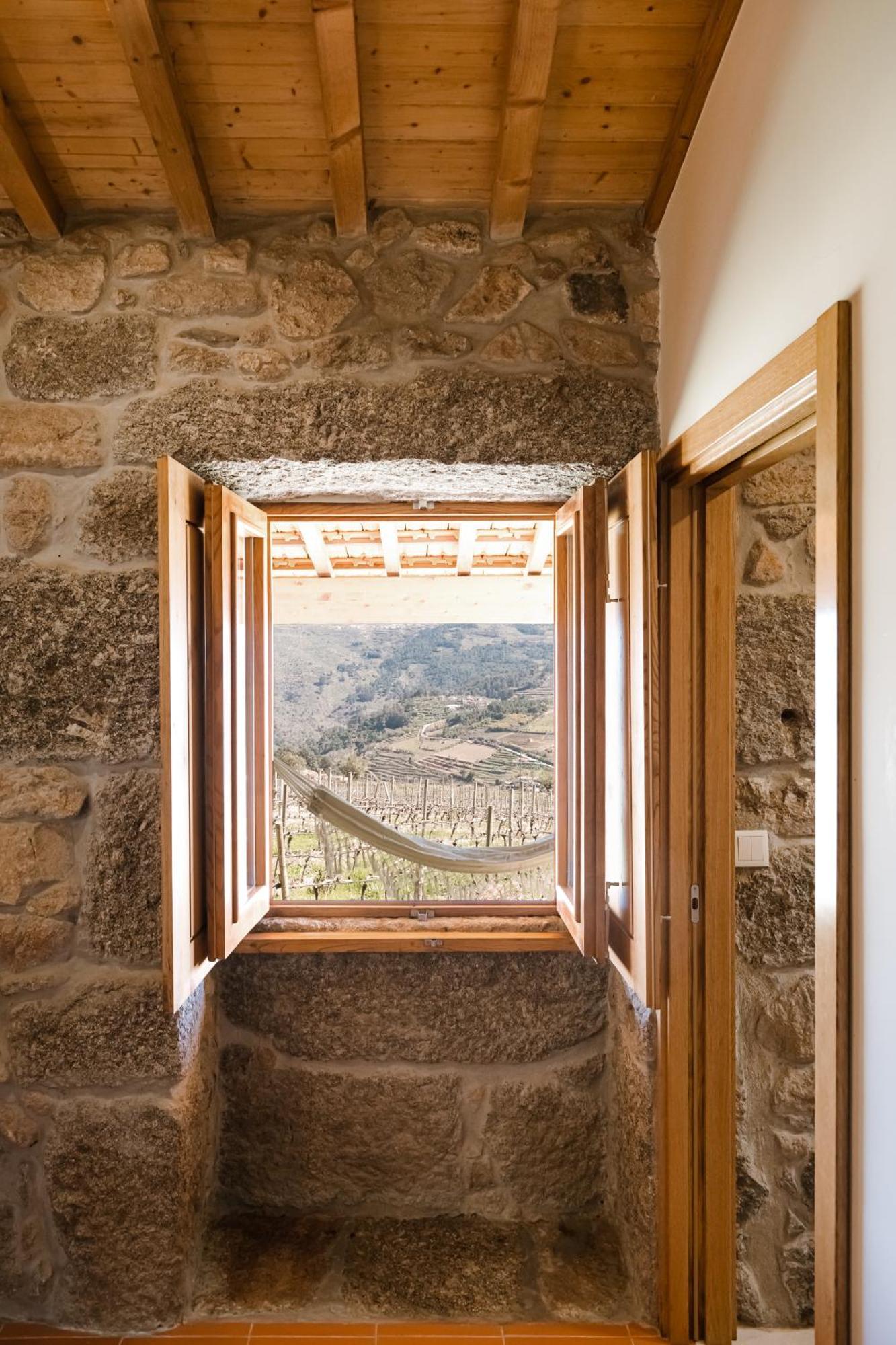 Quinta Da Portela - Casa Visconde Arneiros - By Met