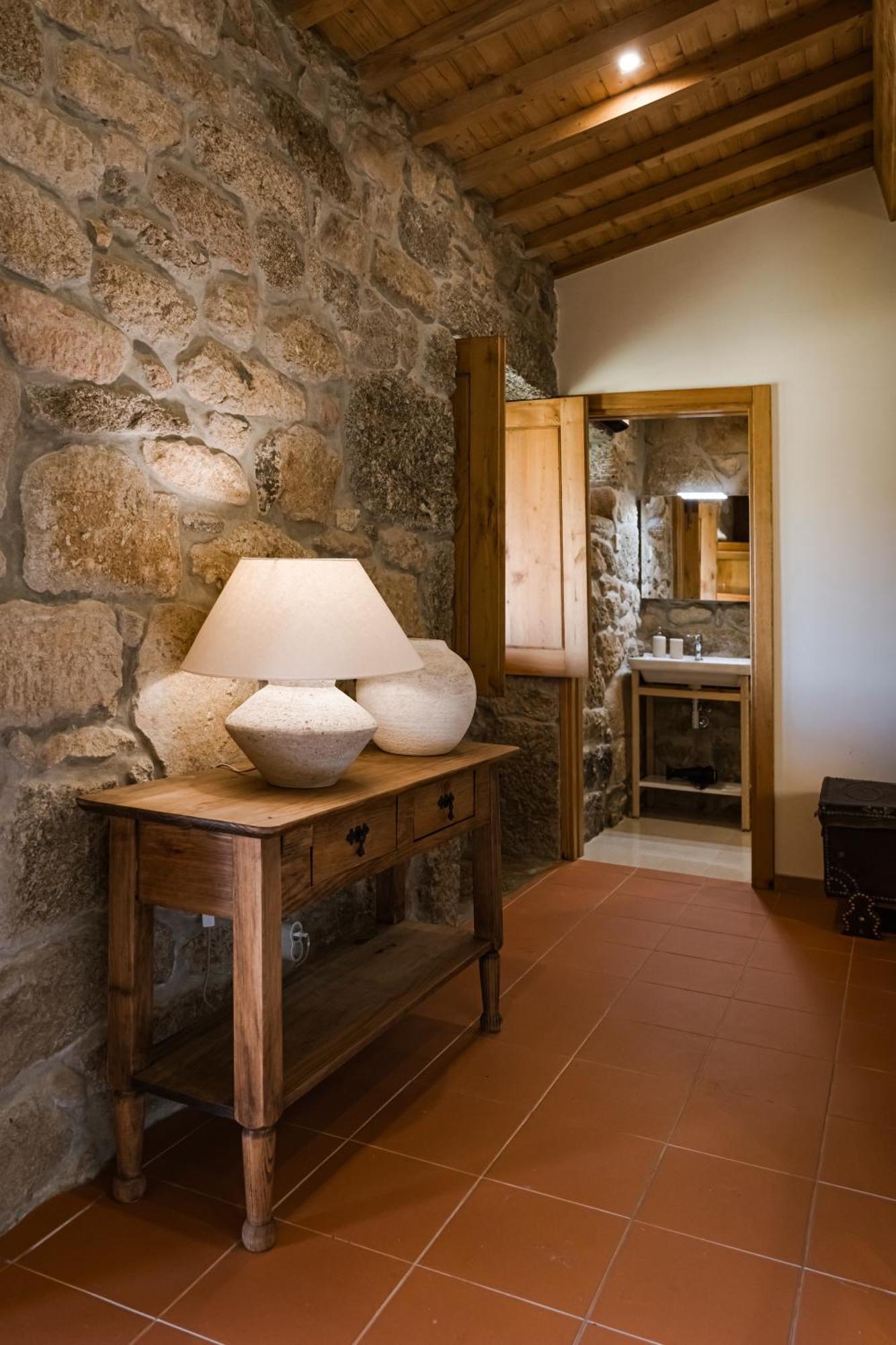Quinta Da Portela - Casa Visconde Arneiros - By Met Bed & Breakfast